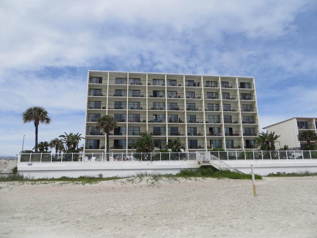 Days Inn By Wyndham Daytona Oceanfront Daytona Beach Zewnętrze zdjęcie